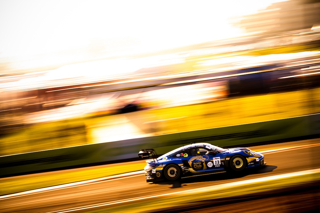 Bathurst 12 Hour: Bastian Buus griber alle muligheder i australsk klassiker
(Foto: Phantom Global Racing)